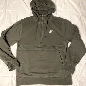 Nike sweatshirt with hood
